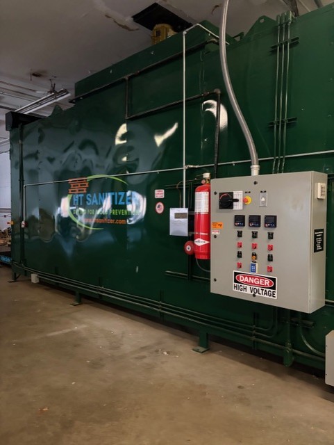 A machine that makes pallets.