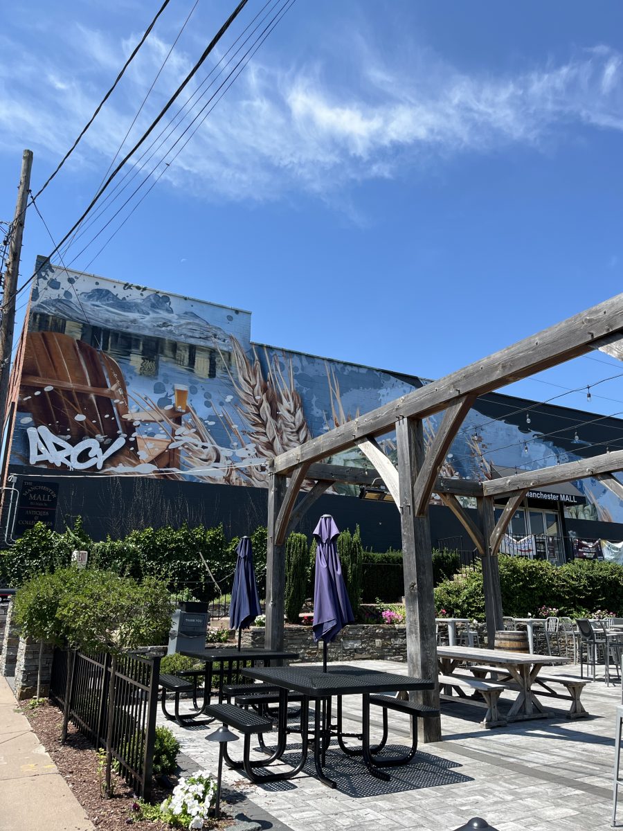 The outside of the original Urban Lodge location in Manchester, CT